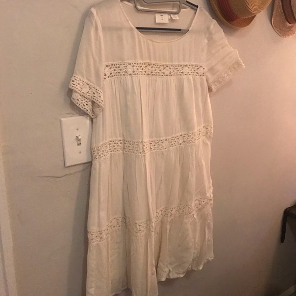Alice & uo. Pilgrim style short dress ~ Cream - Picture 3 of 5